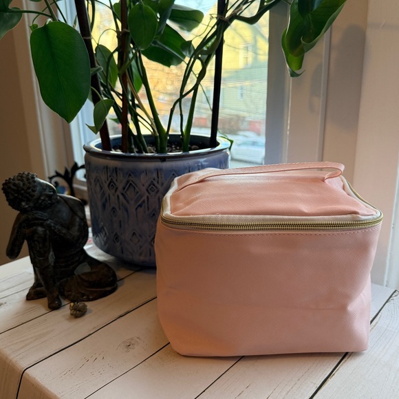Sassy + Chic Handbags - Compact Pink Cosmetic Travel Bag